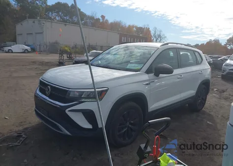 2022 Volkswagen Taos S z USA, uszkodzony, nr VIN 3VVMX7B25NM051701